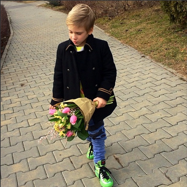 Fiul vedetei este si un adevarat Don Juan