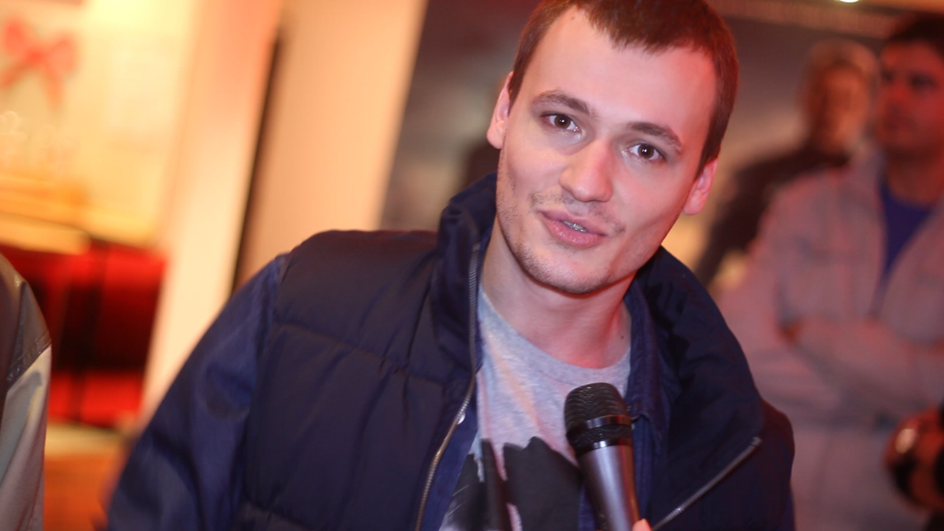 Krem ne-a povestit cele mai amuzante experiente din adolescenta sa