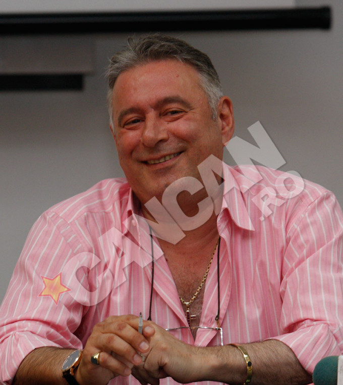 Madalin Voicu este fericitul tatic a sapte copii