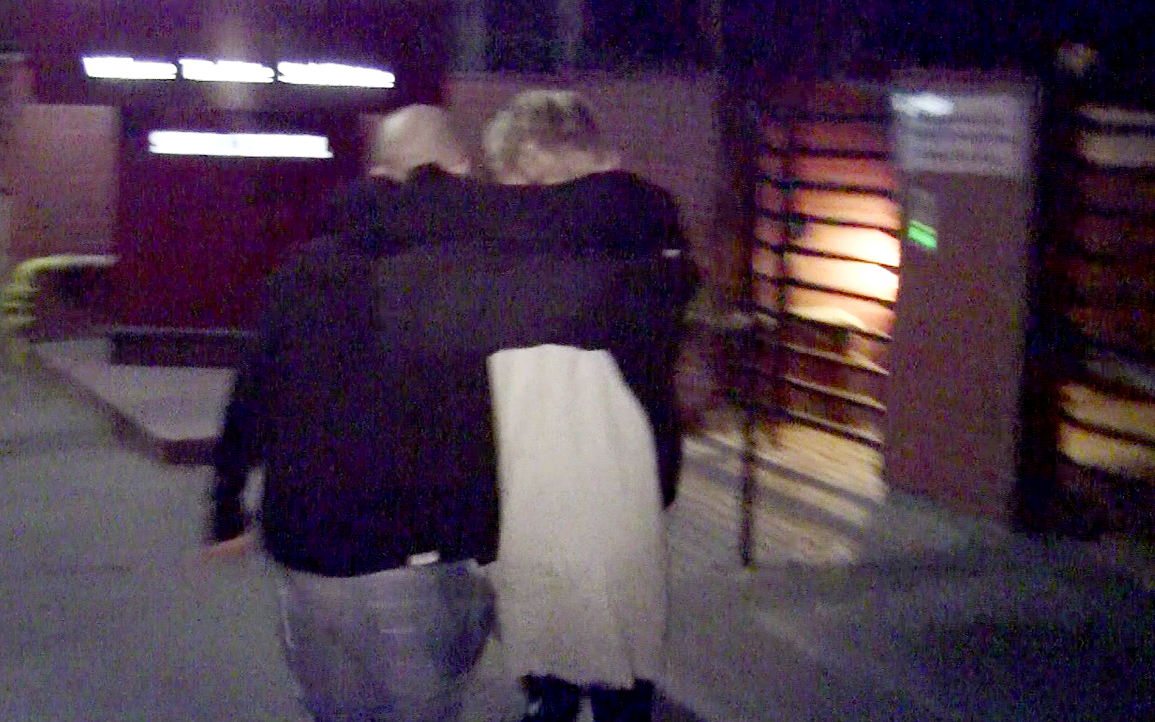 Dragos Sabareanu isi ia de gat sot sotia, ca nu cumva s-o piarda de langa el