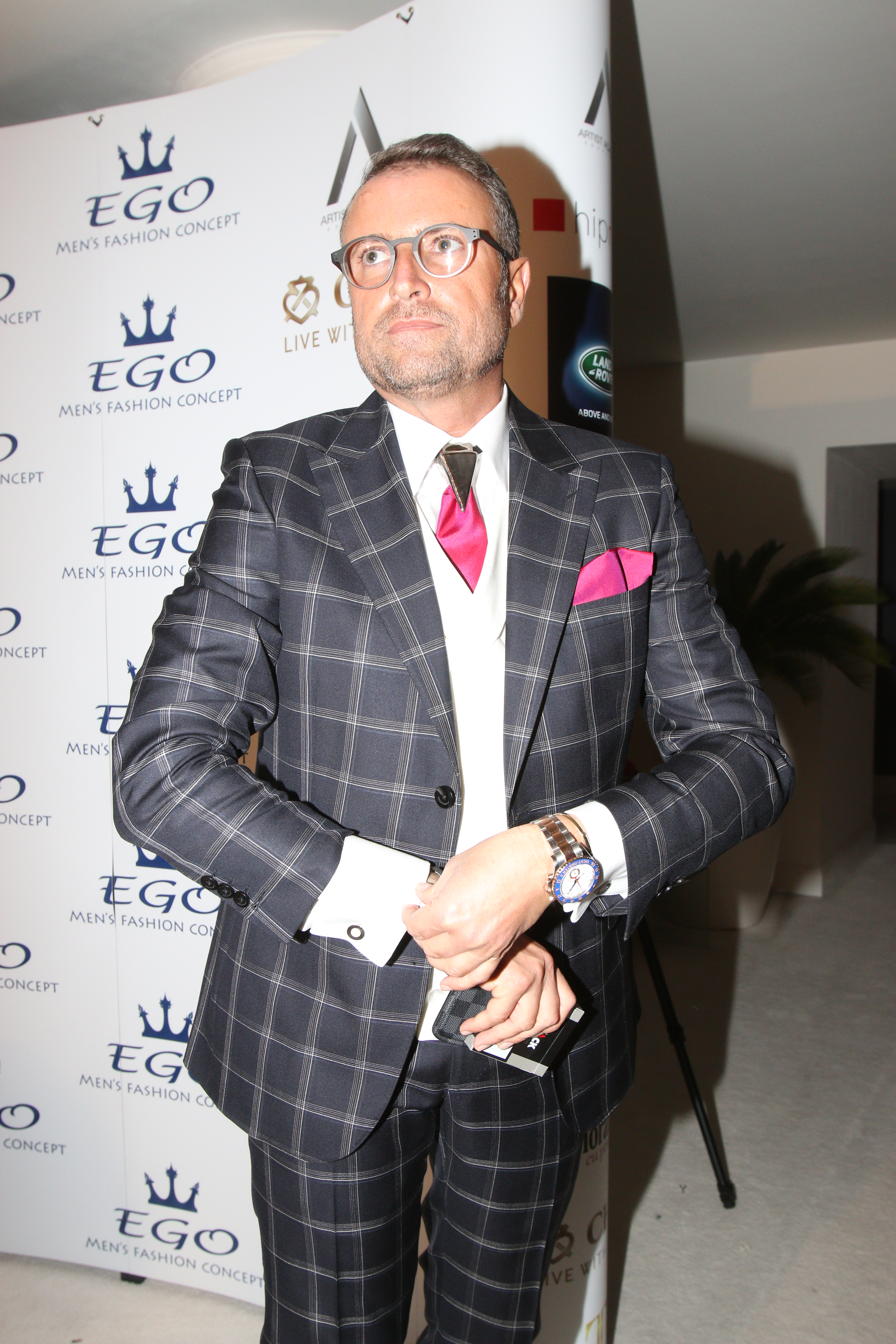 Catalin Botezatu este unul dintre cei mai bine imbracati barbati din Romania