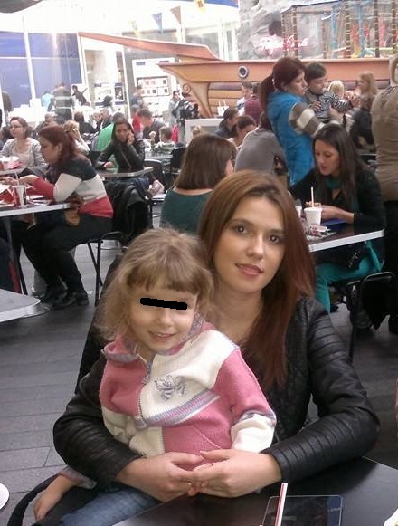 Magda si fiica ei au o viata perfect normala
