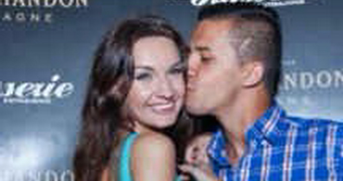 Cei doi au format un cuplu aproape un an