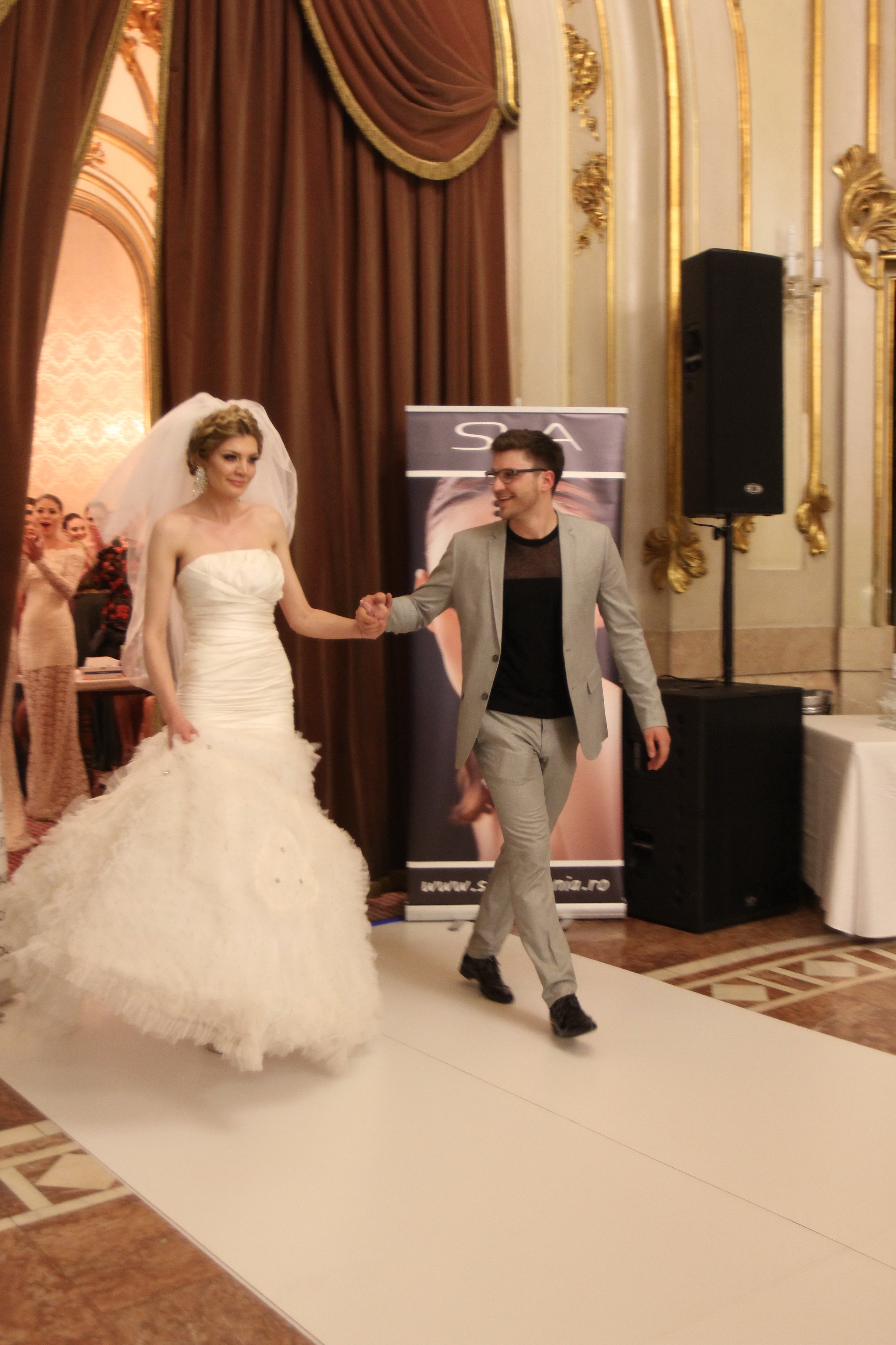 Andrei a iesit ope podium de mana cu iubita sa, Madalina