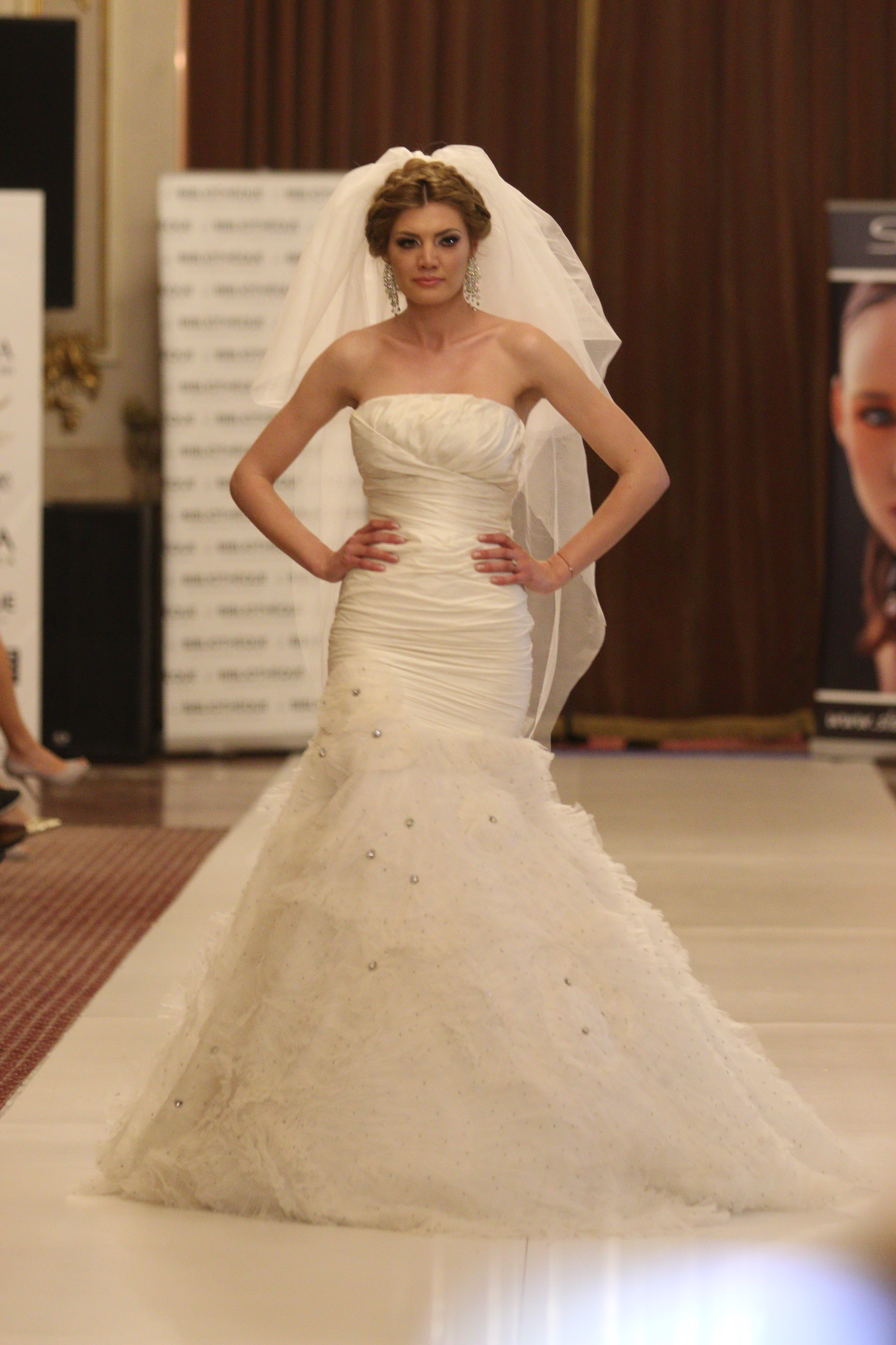 Madalina nu si-a putut stapani lacrimile dupa ce a fost la un pas sa cada pe podium