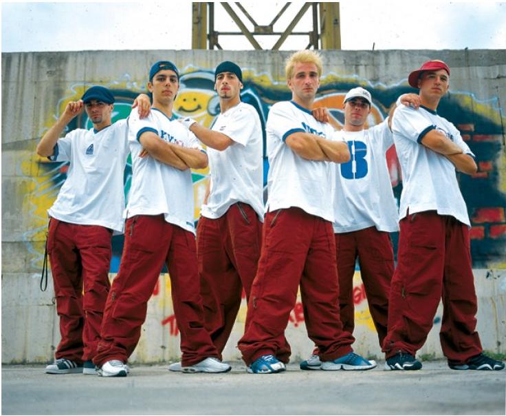 Aceasta a fost formula initiala a trupei Simplu