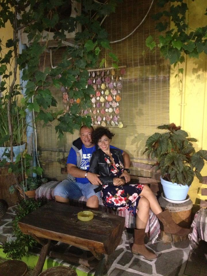 Solistul trupei Proconsul este foarte fericit alaturi de sotia lui