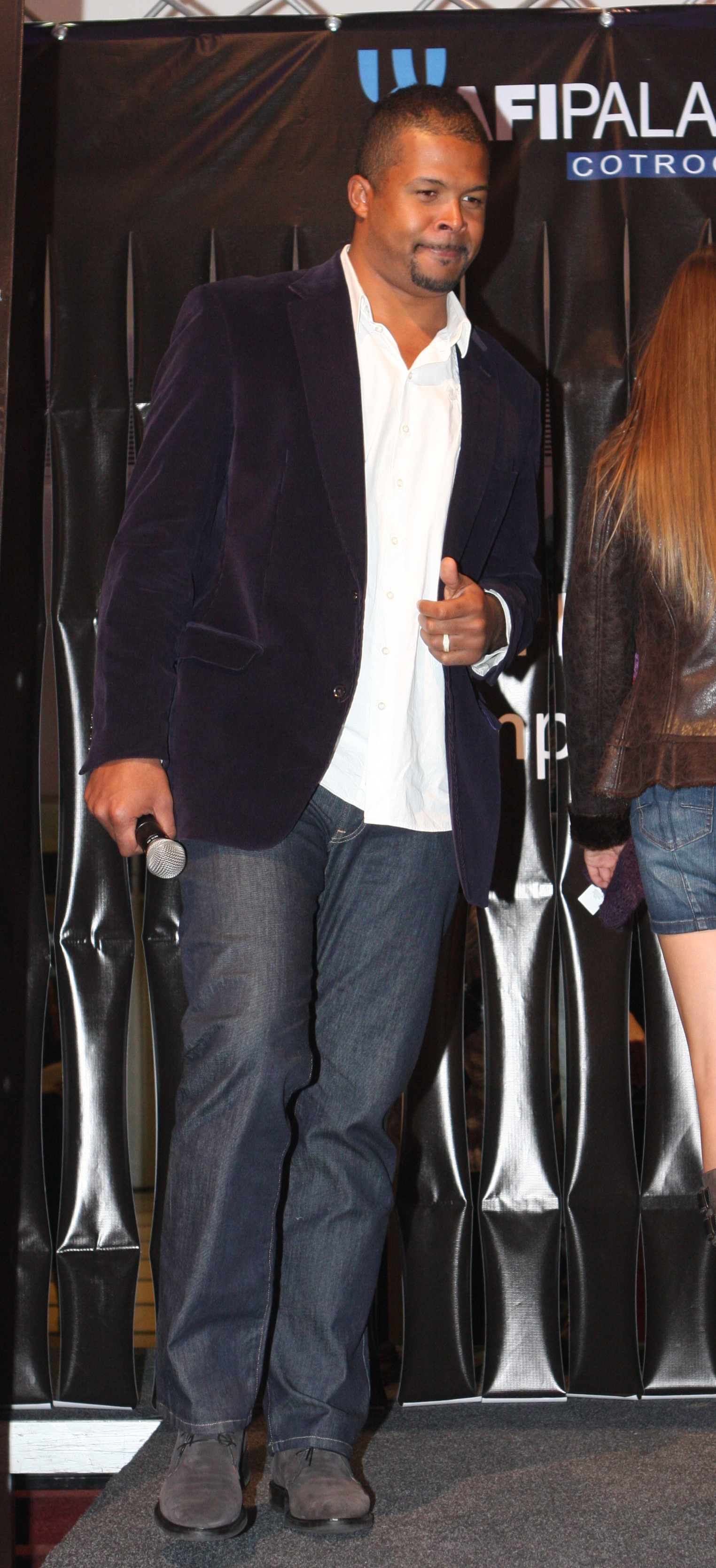 Cabral a trecut la viata sa printr-un divort si o mare despartire, cea de Andreea Patrascu, actrita devenindu-i ulterior sotie