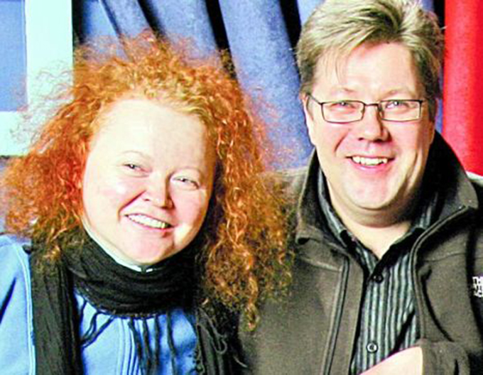 Dupa ce s-a casatorit cu Veikko Miettinen, Narcisa si fiica ei s-au mutat in Finlanda