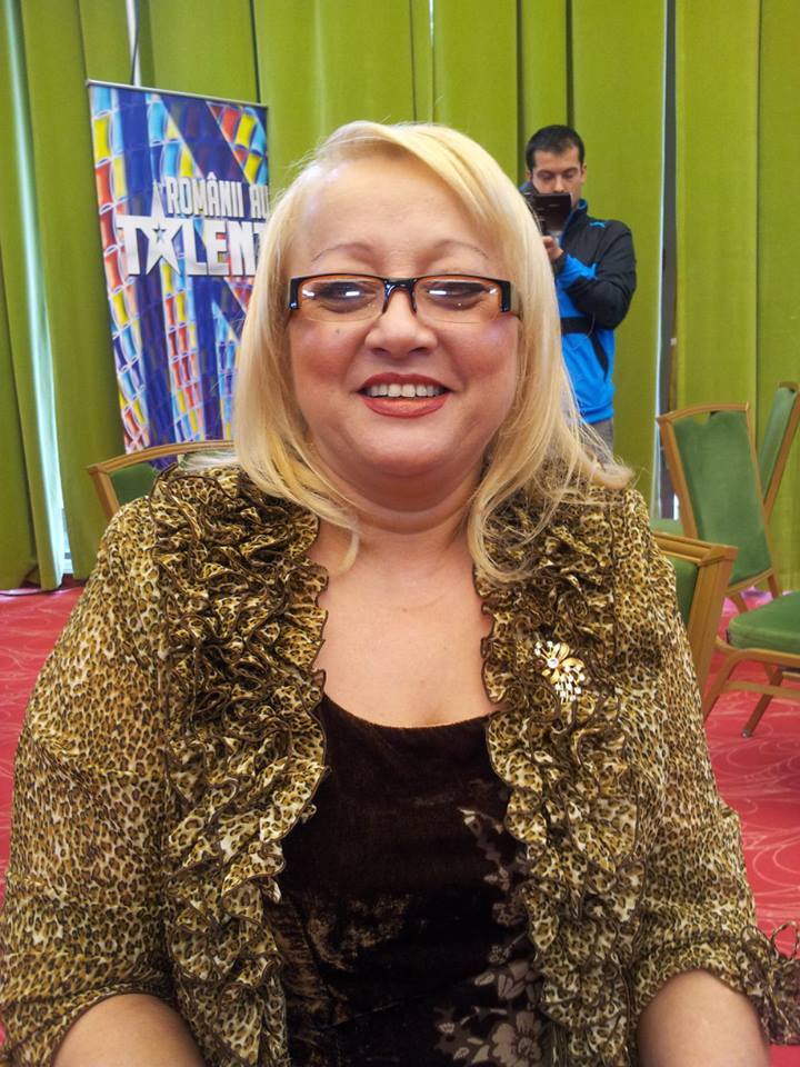 Laura Bisog viseaza s-o intalneasca pe Mirabela Dauer