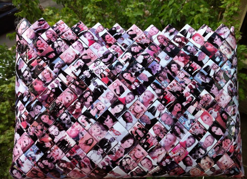 Vedetele au acceptat sa apara pe o geanta care va fi scoasa la licitatie, pentru a ajuta copiii bolnavi