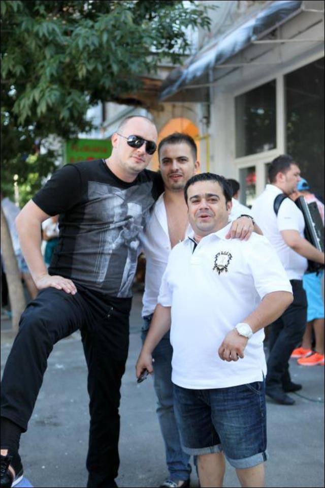 Armeanca, alaturi de nasul Minune si un alt apropiat