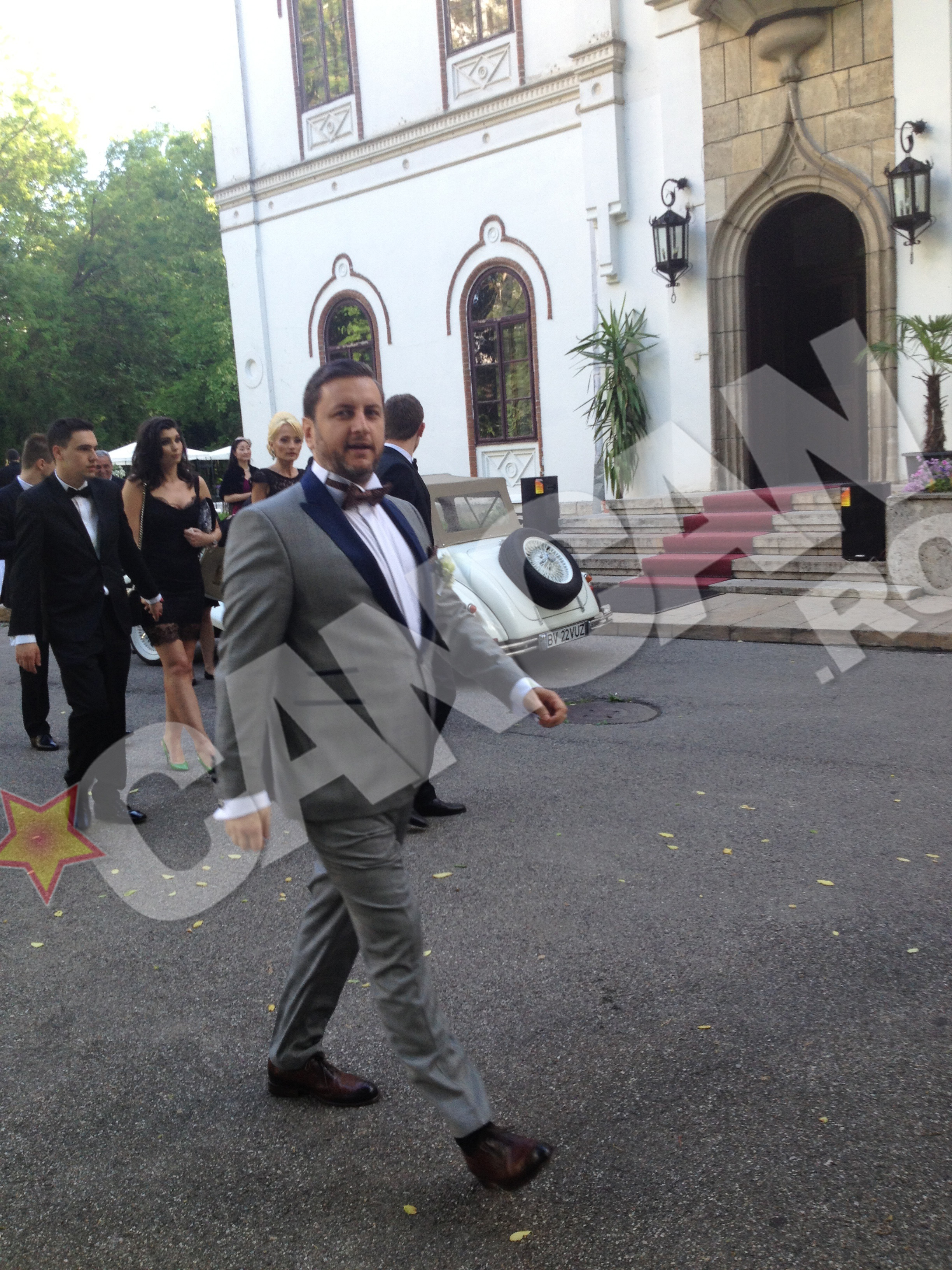 Eduard Irimia a fost foarte vesel si zambitor si abia astepta cununia religioasa