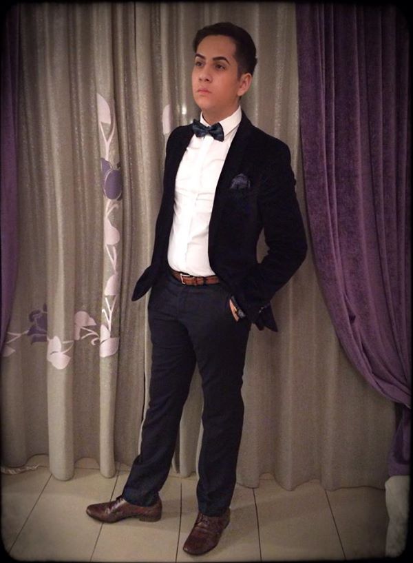 Viorica i-a interzis fiului sau sa se tatueze: 