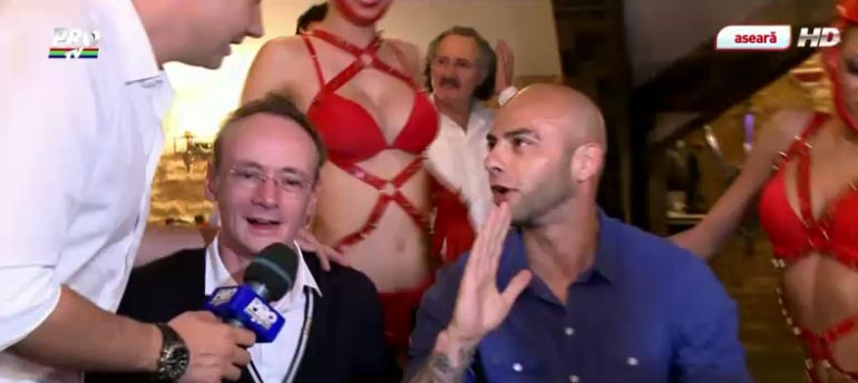 Mihai Albu a acceptat sa stea alaturi de Giani Kirita, intre dansatoare