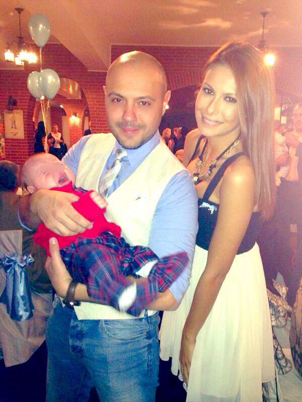 Mihai Mitoseru si logodnica lui se pregatesc de nunta