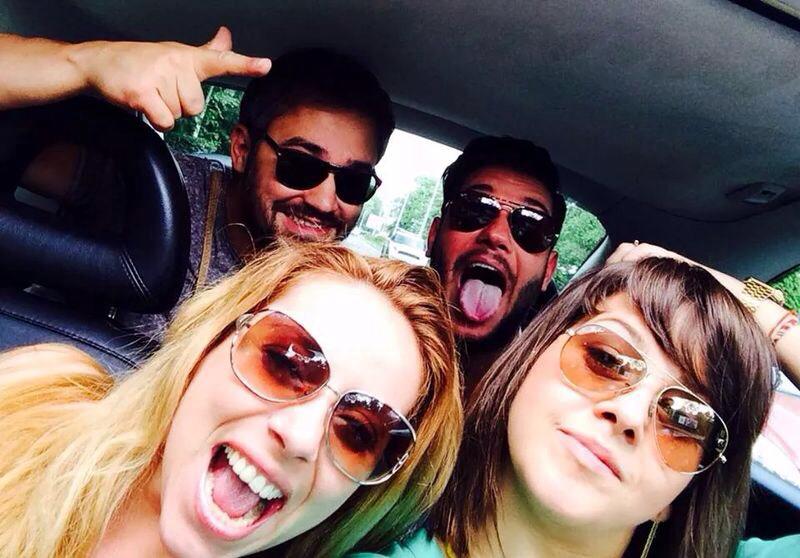 Victor s-a afisat cu Mihaela numai in gasca