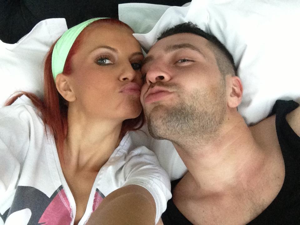 Sylvia si iubitul ei sarbatoresc fiecare an petrecut impreuna