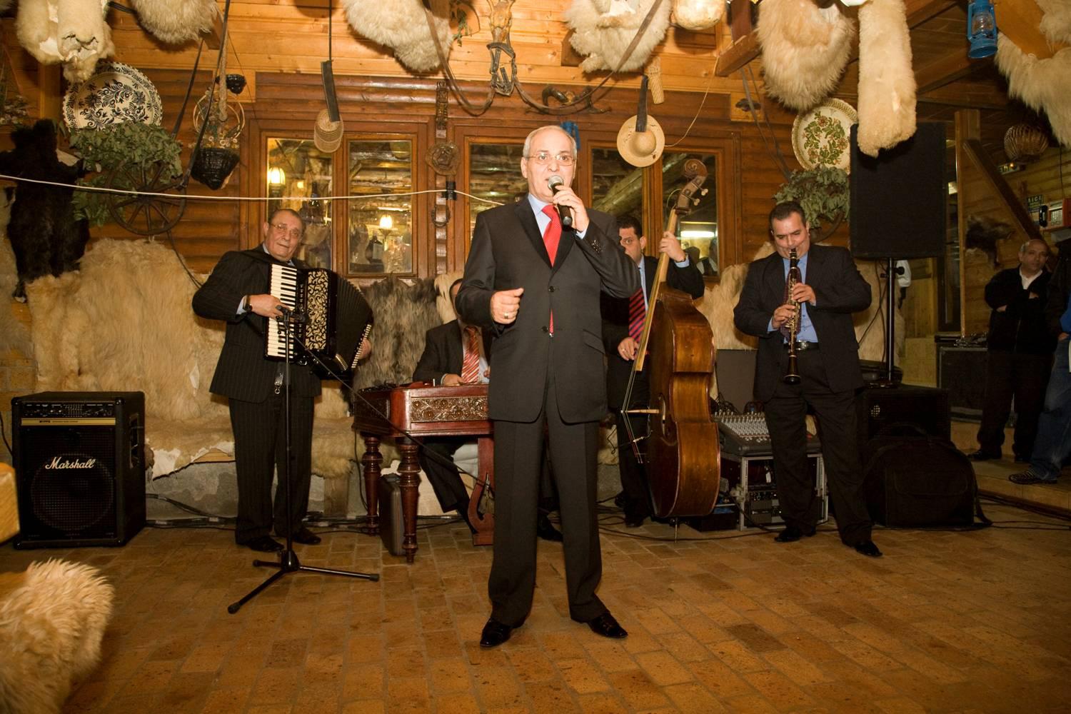 De-a lungul carierei sale, Nelu Ploiesteanu s-a bucurat mereu de iubirea publicului sau