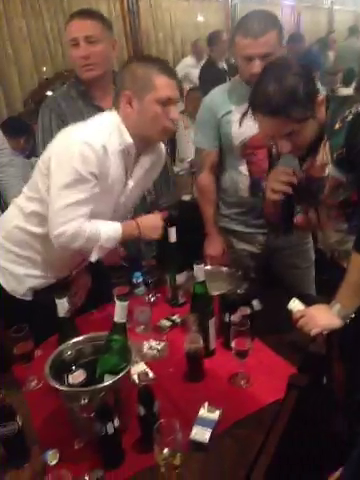 Nicu Maharu pare ca nu se simte deloc bine in lipsa Simonei