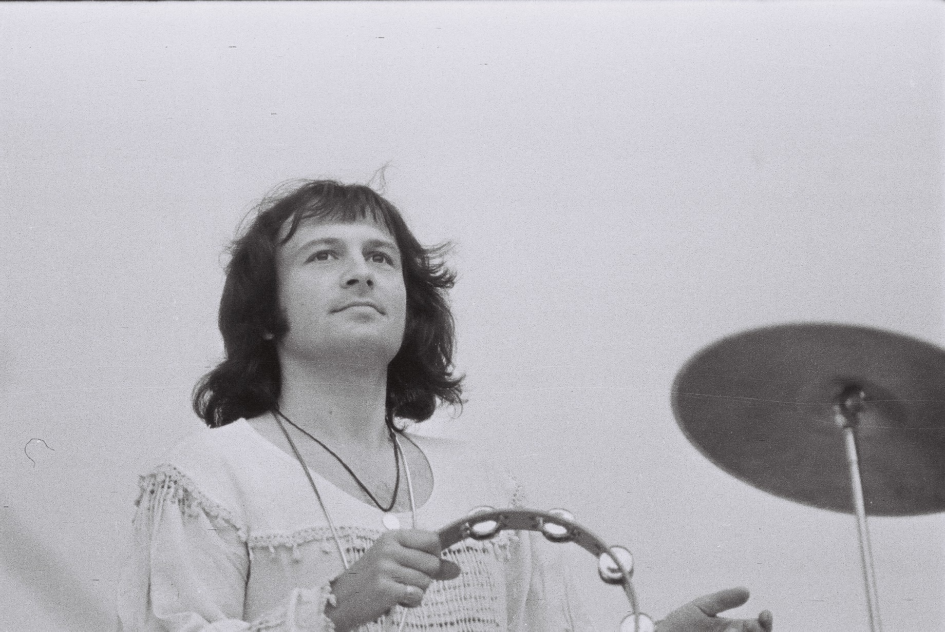 In 1977, Baniciu avea plete si se imbraca hippie