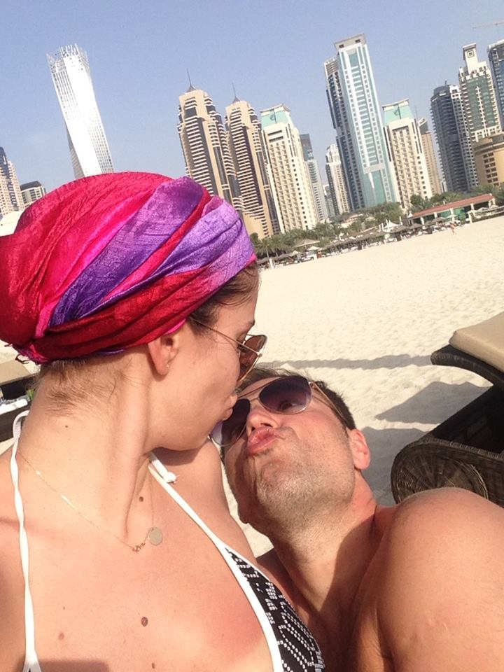 Cei doi s-au logodit dupa cateva luni de relatie