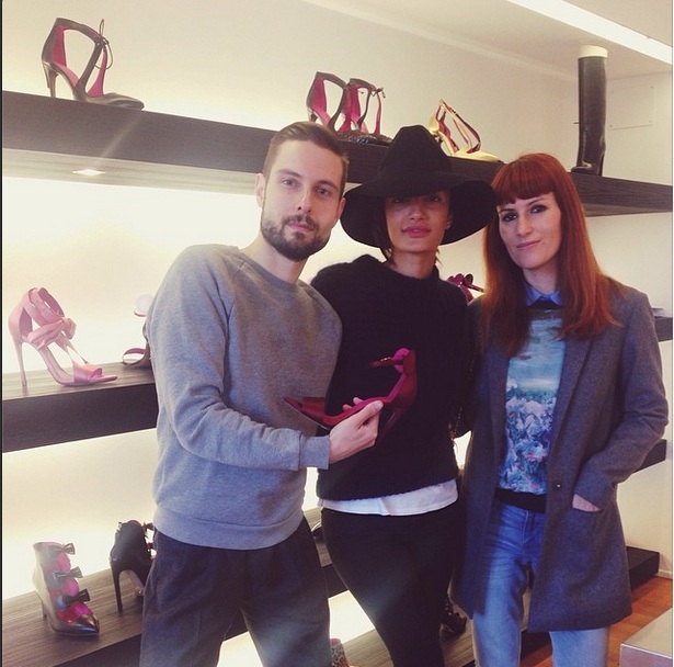 Amina este vizitata de foarte multe vedete de la Hollywood