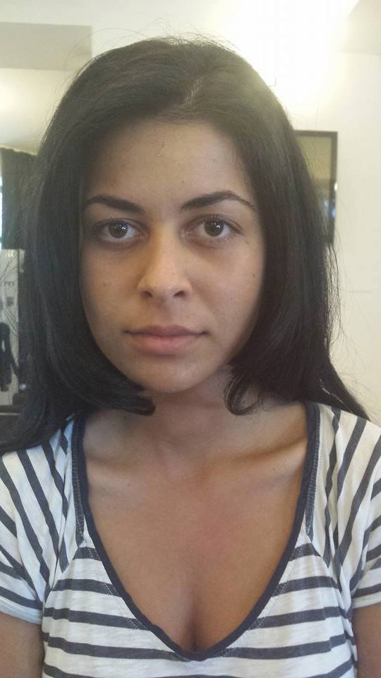 Asa arata Andreea, inainte sa o machieze Pescariu