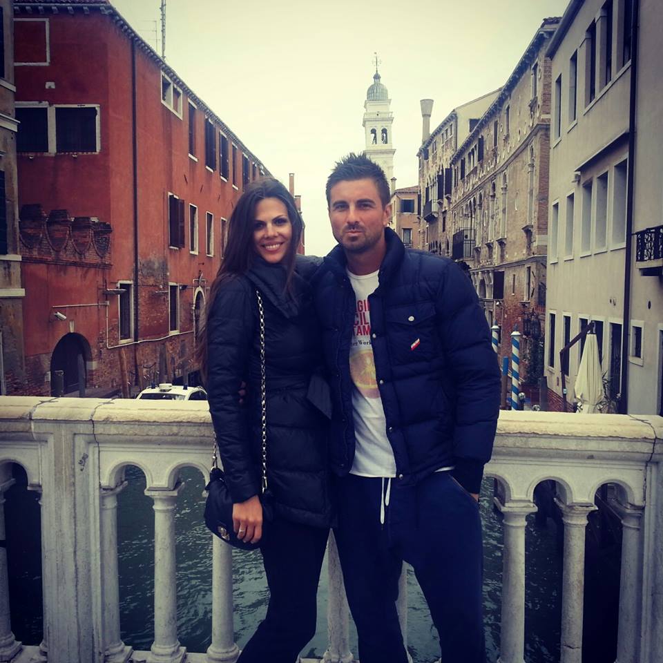 Tanase a vrut sa se desparta definitiv dupa ce a aflat ca partenerul ei a inselat-o cu o colega de podium