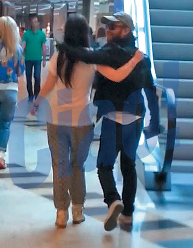 Fiica Loredanei si chitaristul au ajuns prieteni la catarama