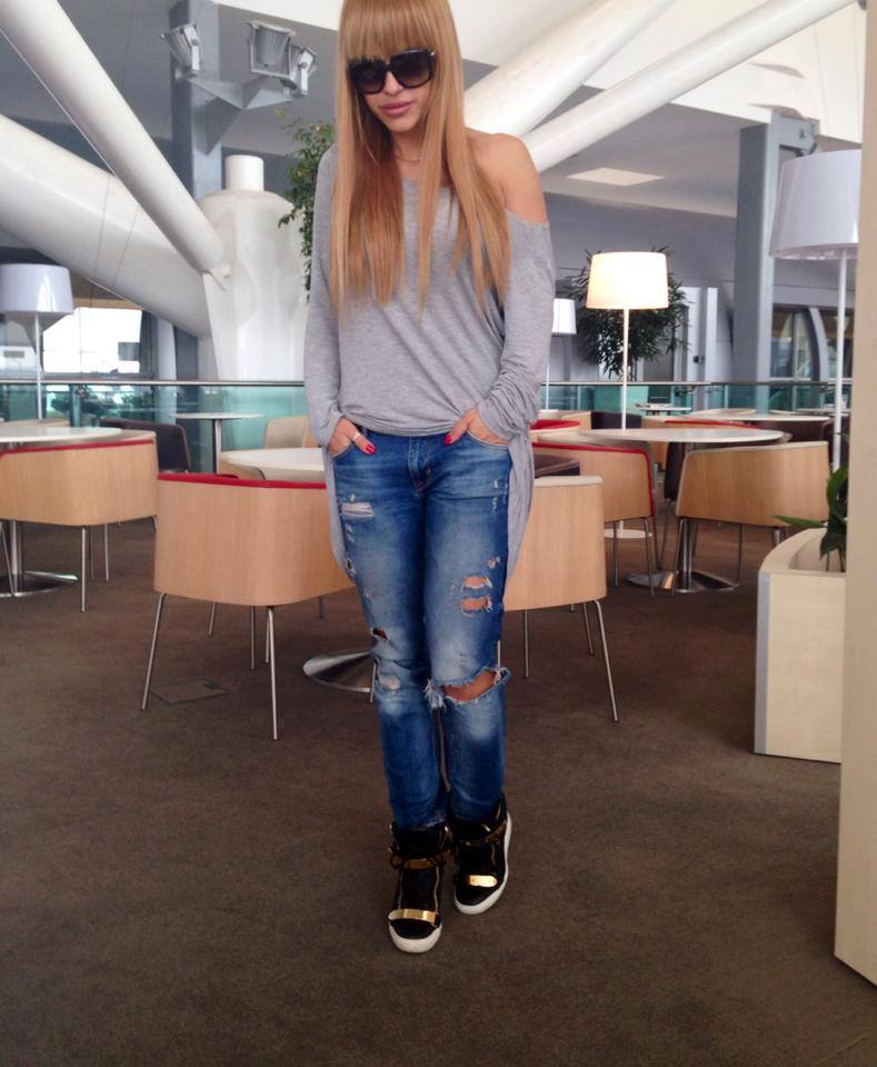 Fanii i-au transmis ca maine vor sa o vada fara costum de baie