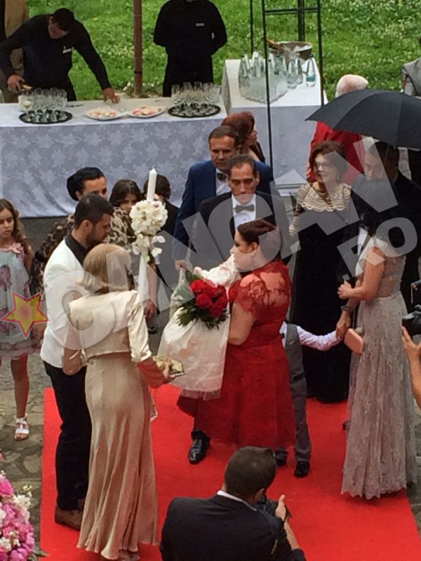 Petre Roman a venit la marele eveniment alaturi de Silvia Chifiriuc si fiul sau