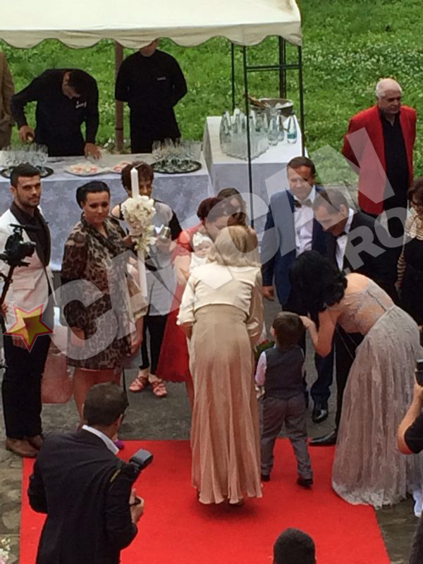 Mioara Roman si Silvia Chifiriuc nu au putut evita sa se intalneasca la marele eveniment