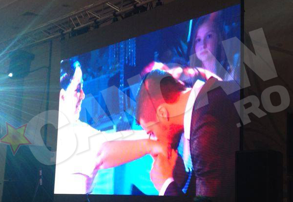 Mireasa a izbucnit in lacrimi spre finalul momentului