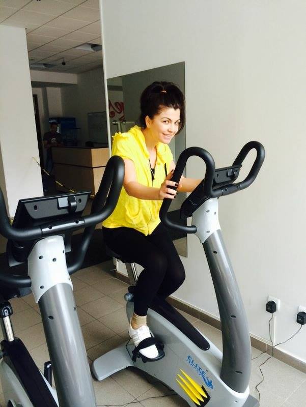 Mersul la sala o binedispune pe Claudia