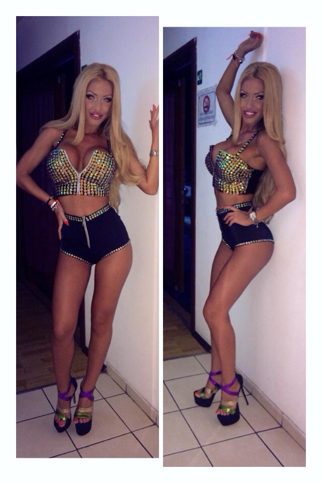 Loredana ne-a obisnuit cu aparitiile ei incendiare