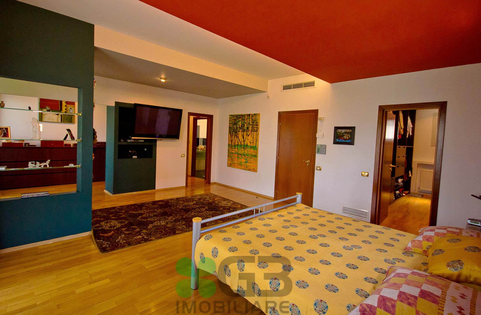 Asa arata cel de-al doilea apartament de la etajul casei lui Nils Schnecker