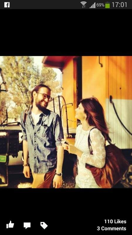 Cei doi nu s-au sfiit sa isi posteze fotografii impreuna