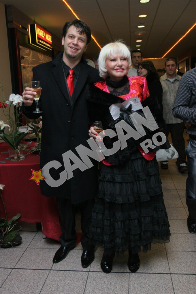 Israela si Liviu au grija singuri de pensiunea lor