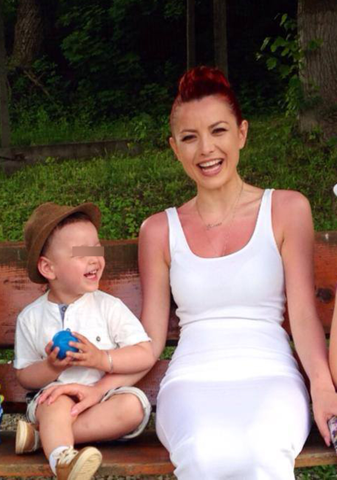 Elena Gheorghe are un baietel de doi ani si jumatate
