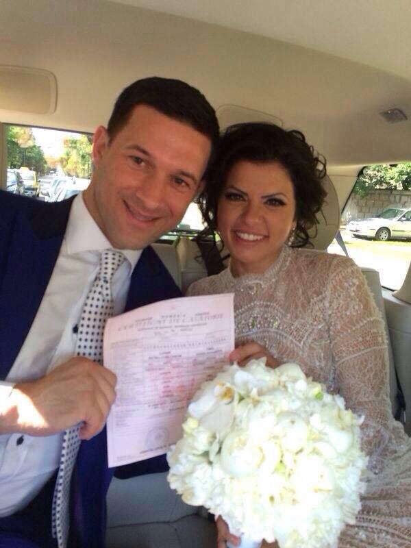 Petru Luhan si Andra Timis s-au casatorit civil