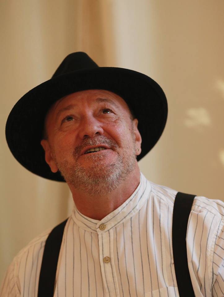 Artistul nu are internet de o saptamana