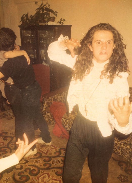 In tinerete, actorul purta plete