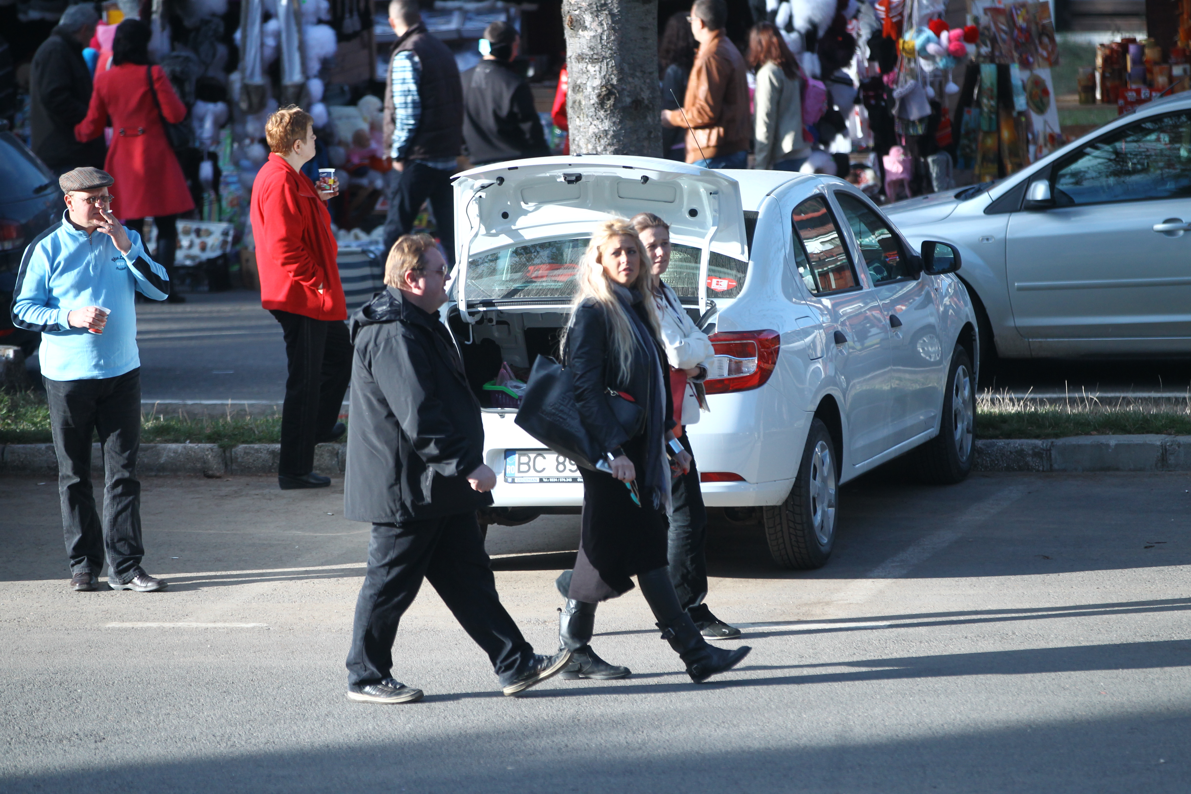 Roxana parea ca este in competitie cu Radu Groza in ceea ce priveste greutatea