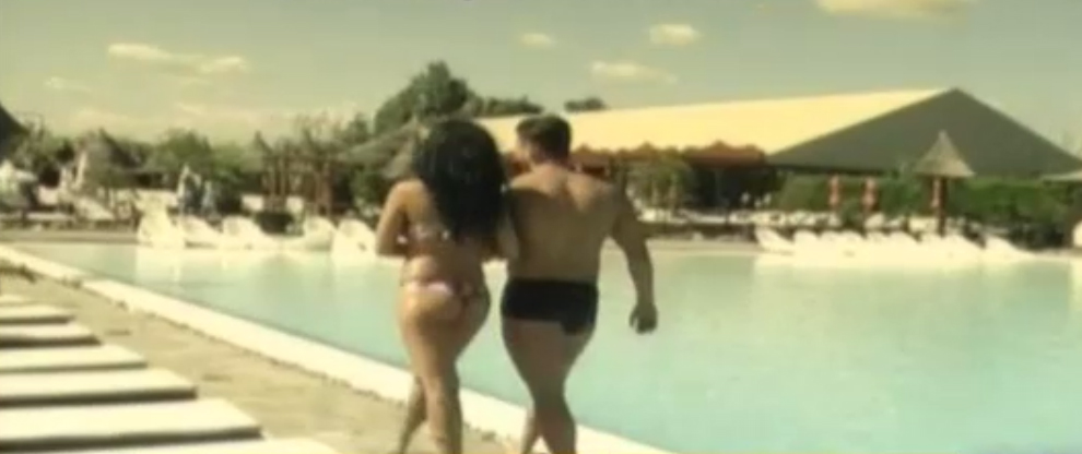 Andreea si Sorin s-au retras la plaja