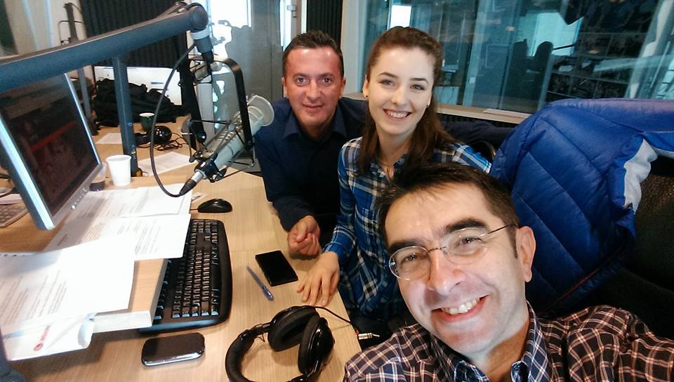 Gainusa va parasi si emisiunea de la radio, dupa cum reiese din mesajul lui