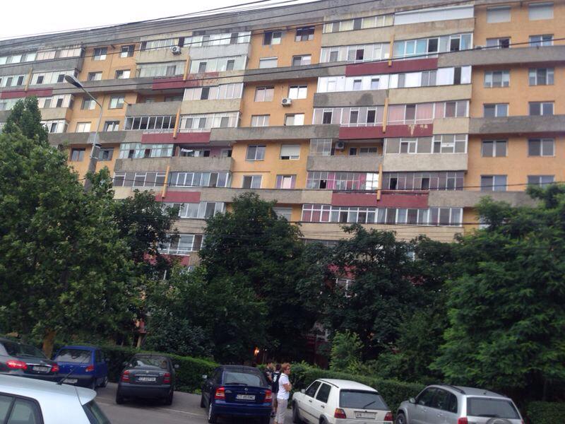 In acest bloc a locuit Sebastian aproape sase ani