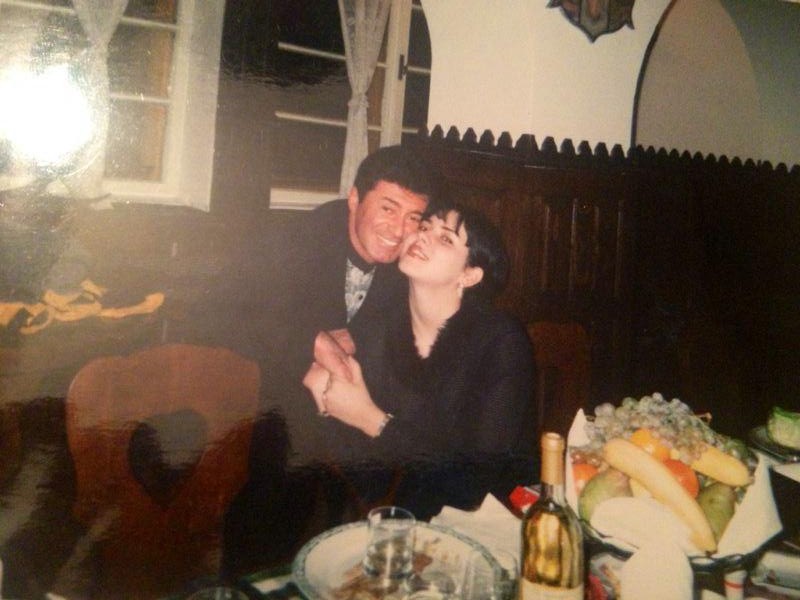 Raluca si Gabriel s-au cunoscut la majoratul brunetei