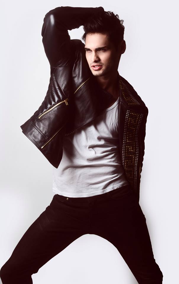 Gilbert locuieste de mai multi ani in Spania