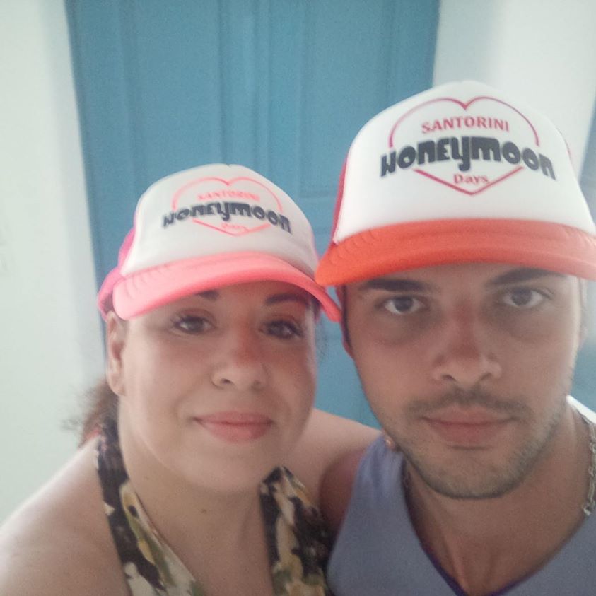 Oana Roman si Marius au fost in vacanta in Santorini